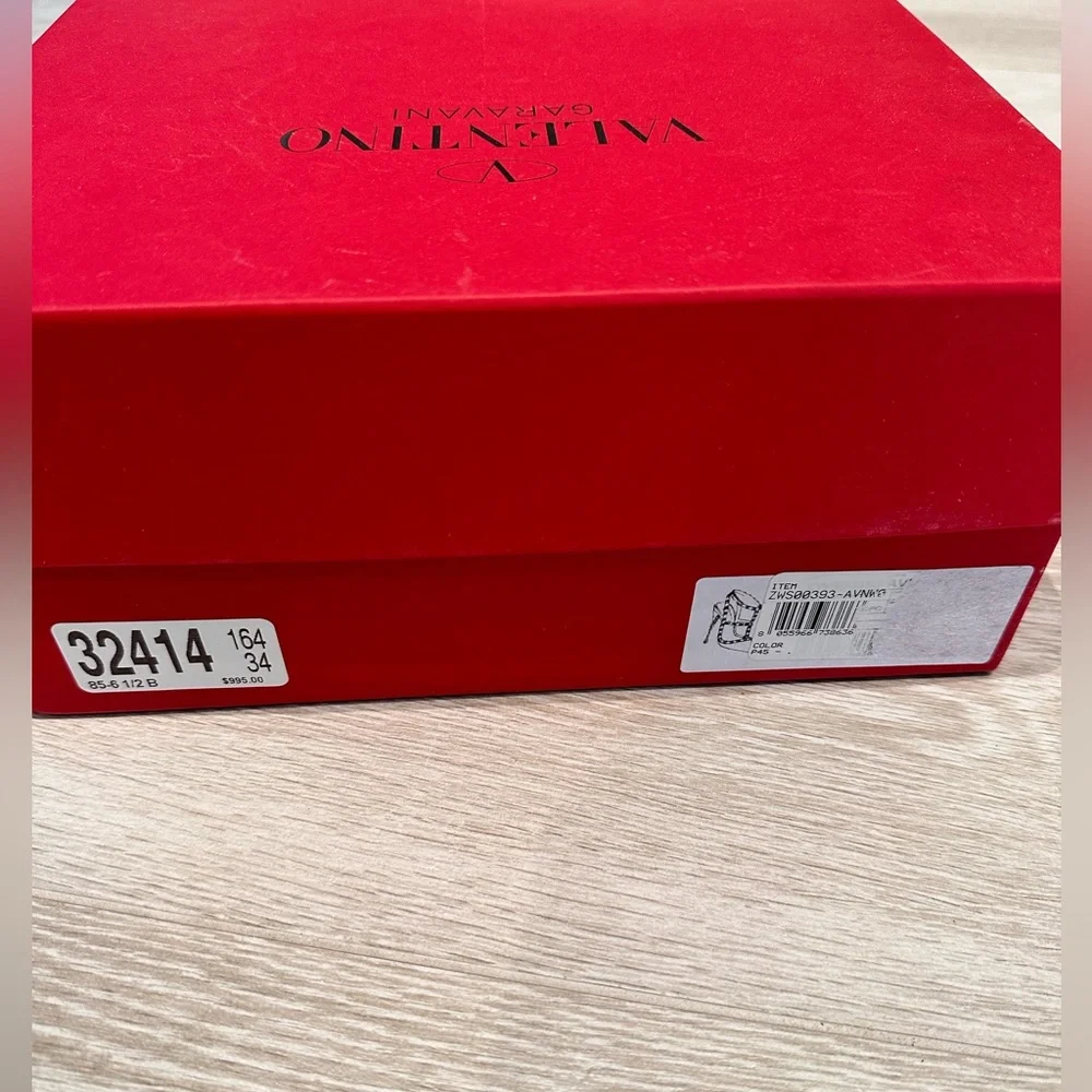 Valentino Garavani Nude Rockstud Leather Caged Pump Size 36.5 - Picture 3 of 9